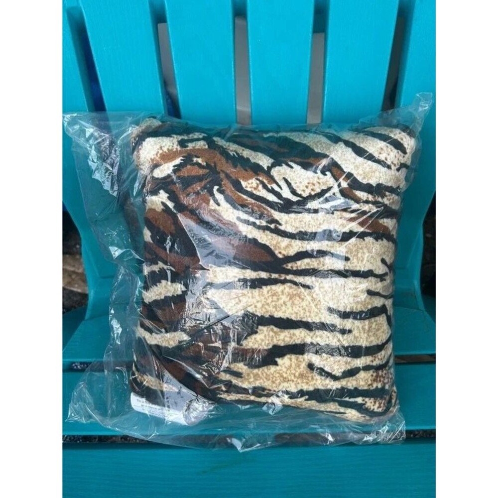 Tiger Animal Print Square Decorative Throw Accent